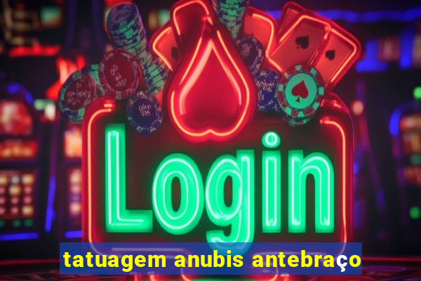 tatuagem anubis antebraço