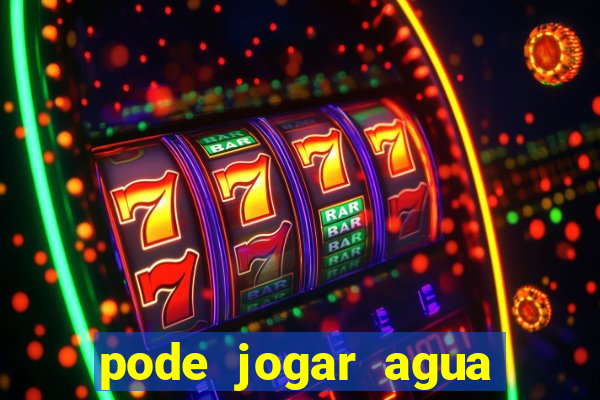 pode jogar agua quente na privada