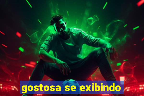 gostosa se exibindo